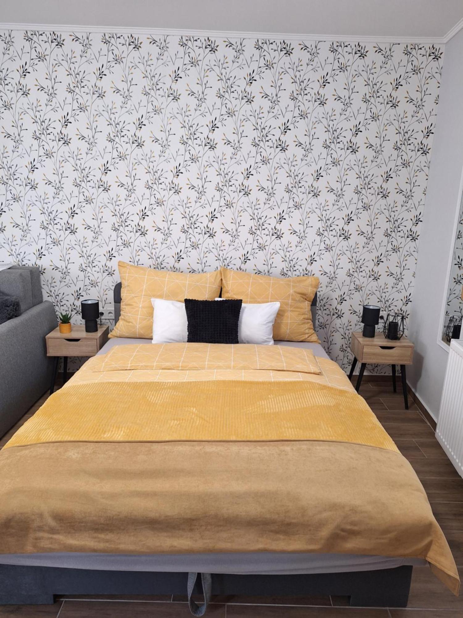 Varfal Apartman Eger Værelse billede